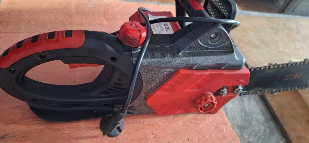 Электрическая цепная пила I Can