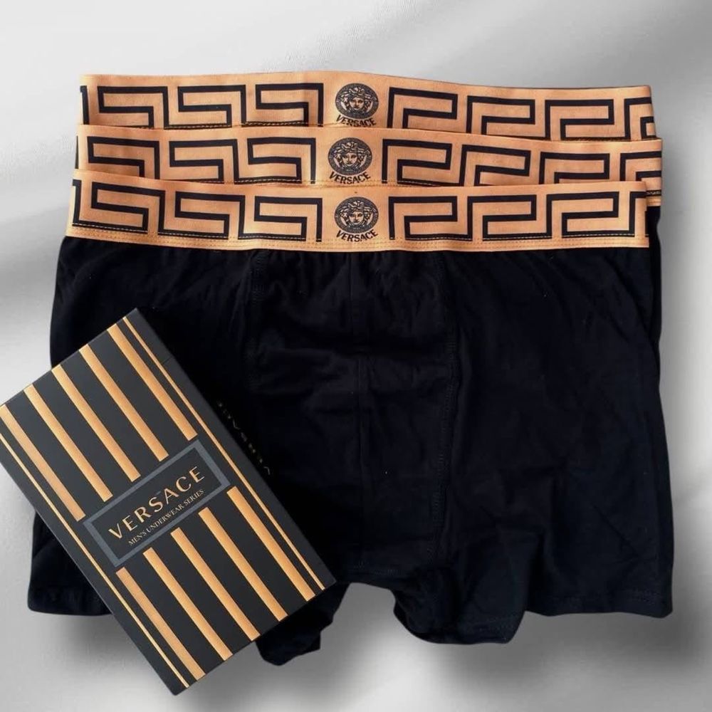 Boxeri versace 3 la set 80 lei