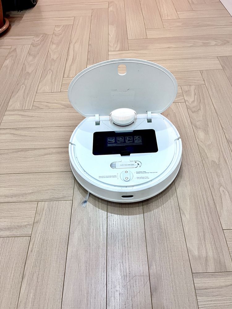 Робот-пылесос Xiaomi Mi Robot Vacuum-Mop P