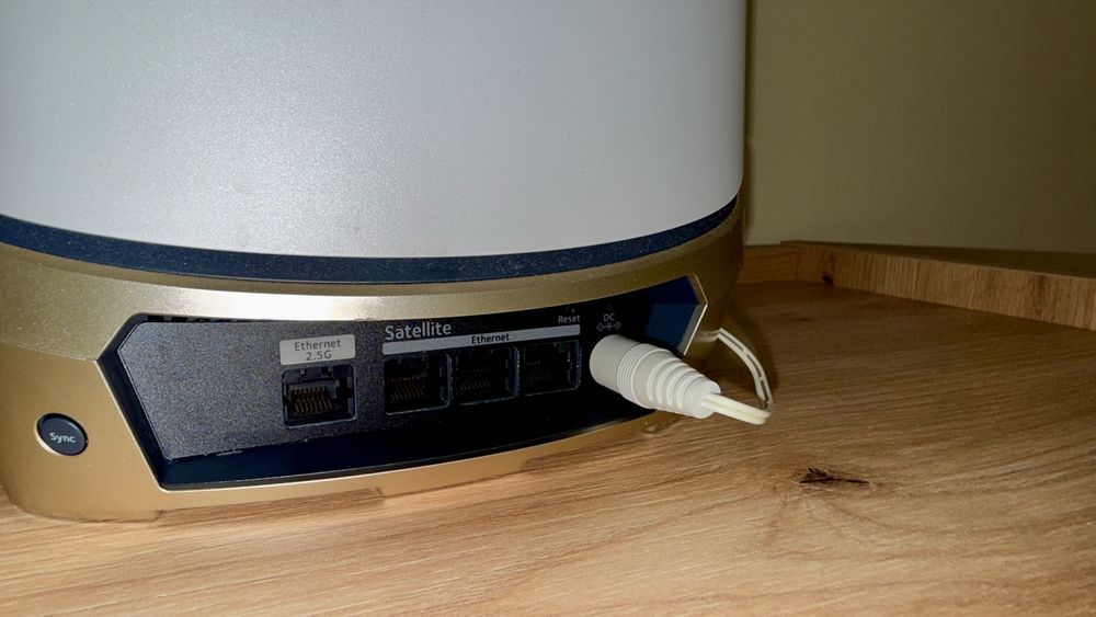 Netgear Orbi Satelitte RBSE 960 Mesh Network