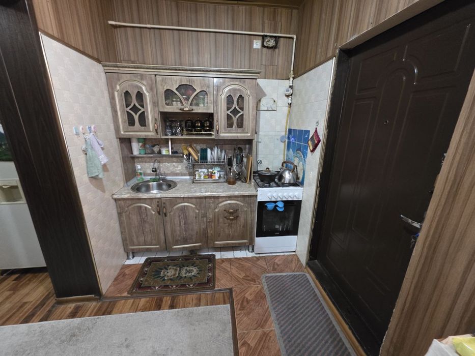 Yunusobod 14 kv 4 xona 1 etaj srocno