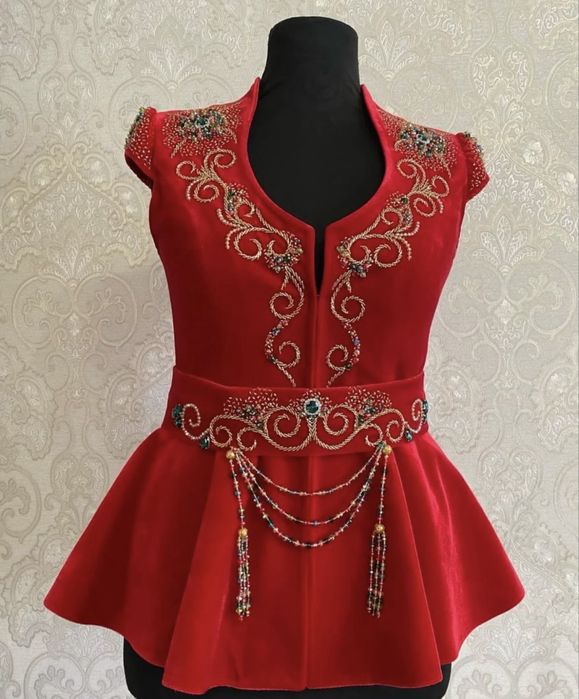 Сәнді кәжекей қымбат тігілген , өте әдемі арзан бағада беріп жіберем .