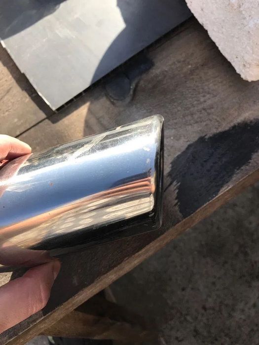 Гърне и спортен накрайник за автомобил