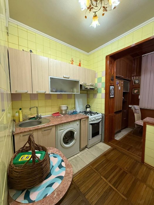 Продаётся 3х комнатная квартира Юнусабад 13 квартал