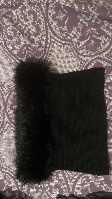 Пончо с косъм Armani ново