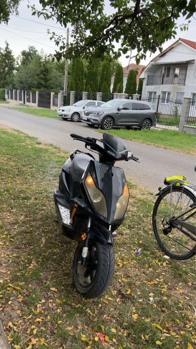 Vand scuter 49cc