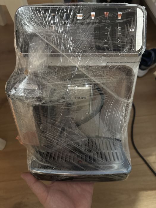 Espressor automat Philips seria 5500 EP5545/70