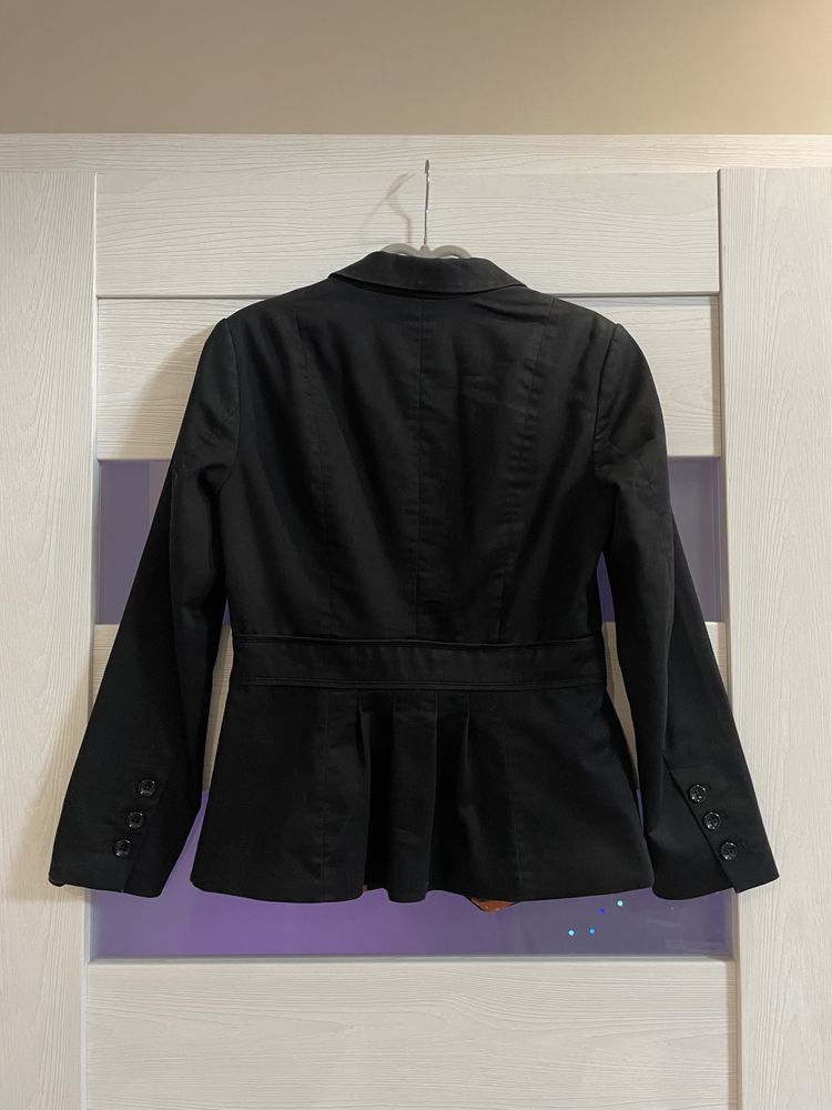 Дамско черно сако H&M