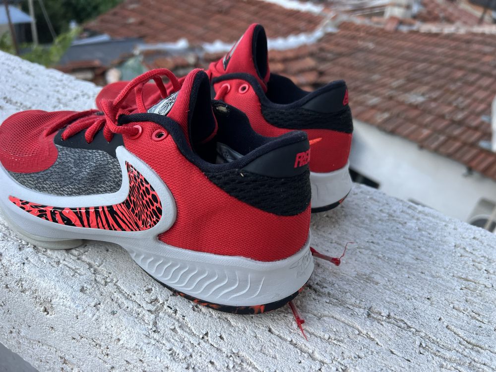Nike Zoom Freak 38