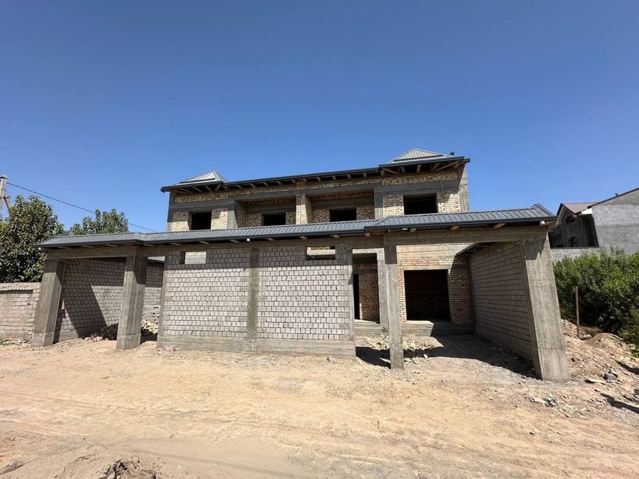 Продается жилой дом в Зангиотинском районе Ташобласти V029