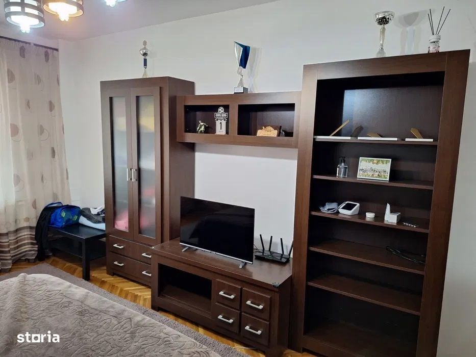 Tudor - Vanzare apartament 2 camere - Str. Infratirii