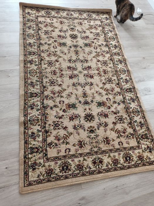 Продается ковер 1,2*2м