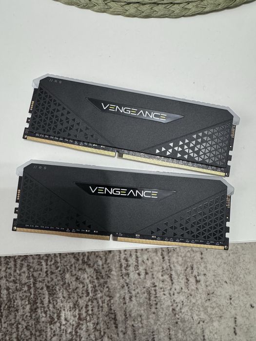 Corsair vegeance 64 g ram 2 x 32 g
