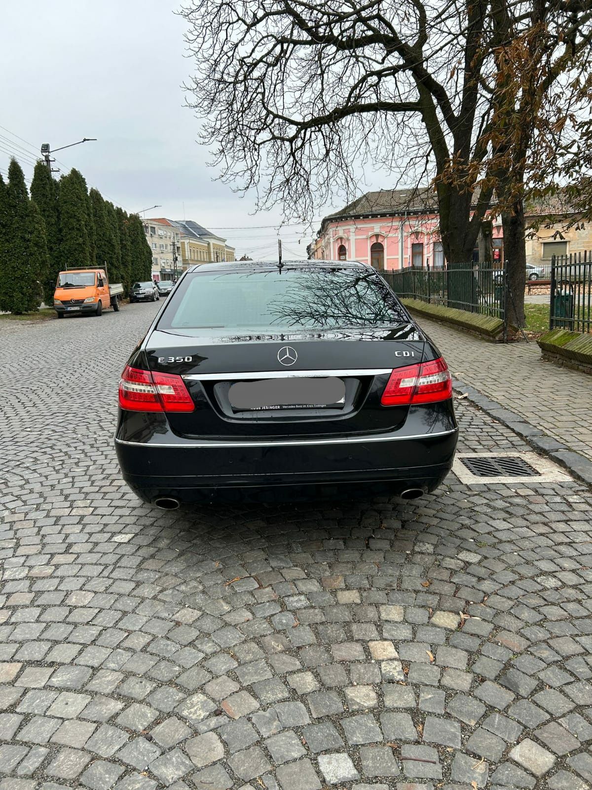 Vând Mercedes Benz E 350