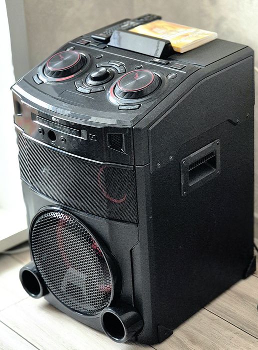 Минисистема LG XBOOM OM7550K