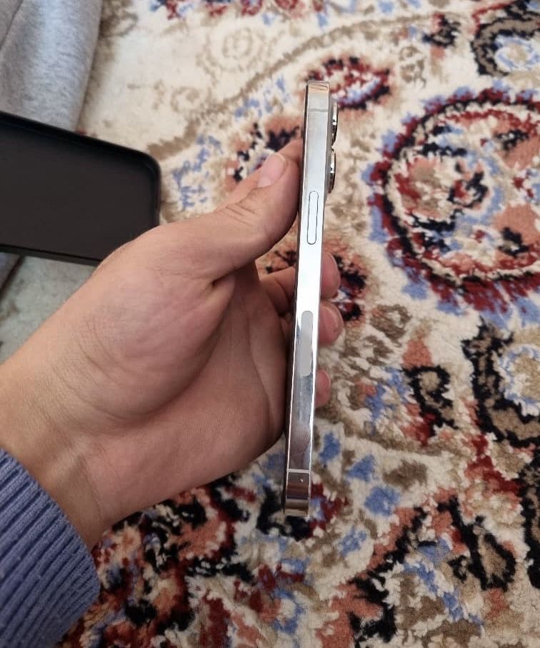 Iphone 13pro karobka dokument kelishamiz