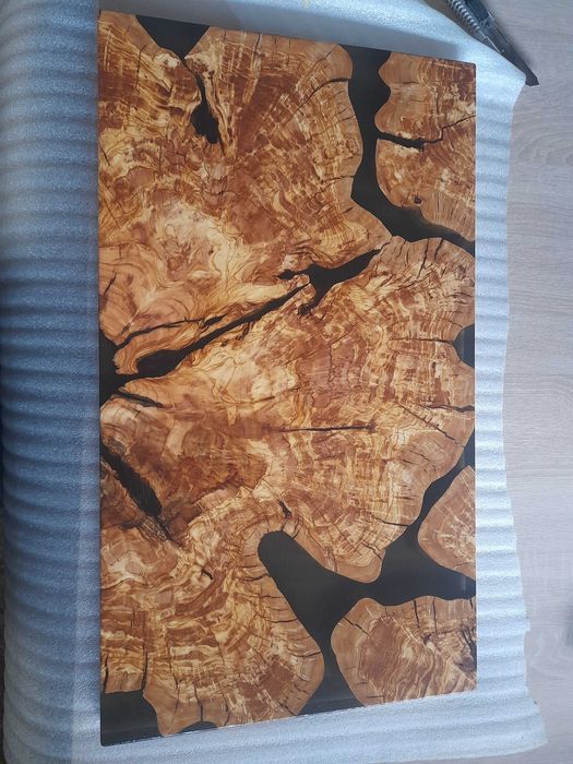 Епоксиндни маси  и плотове