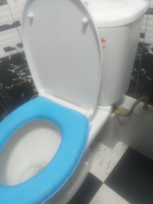 Унитаз в хорошем состоянии