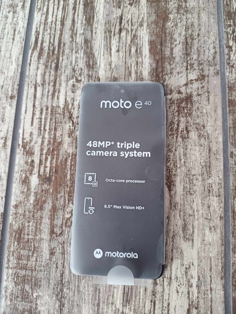 Motorola E40 dual sim gri nou, garantie