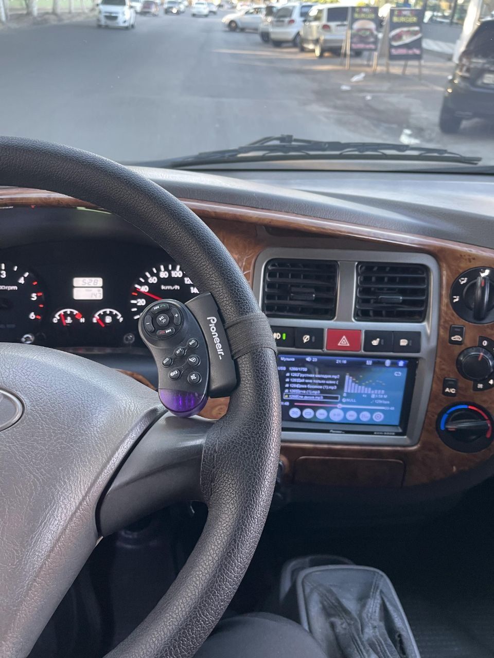 Hyundai Hunday Xunday
