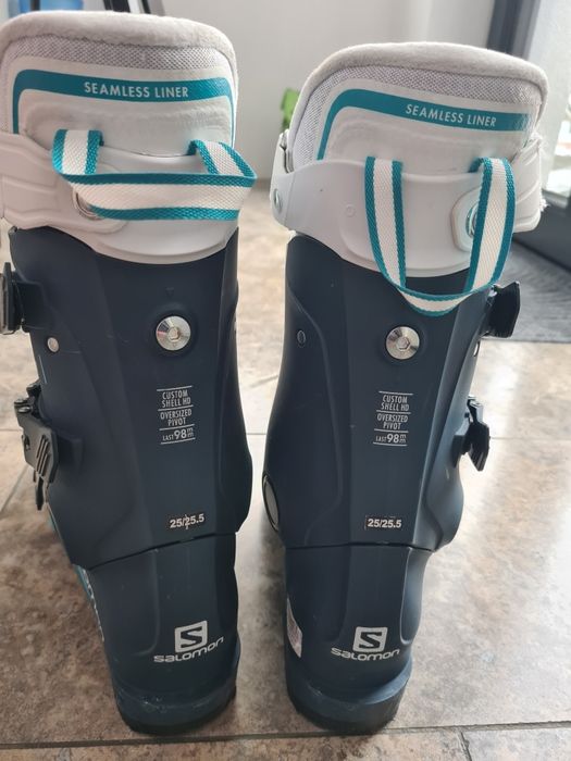 Vând  Clapari Salomon Ski schiuri S/MAX 90 W dama