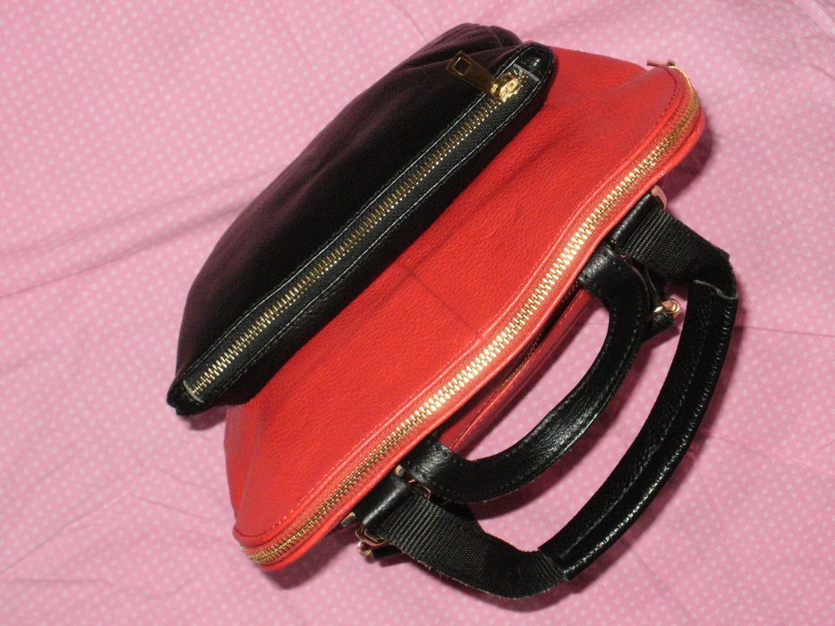 нова дамска раница естествена кожа