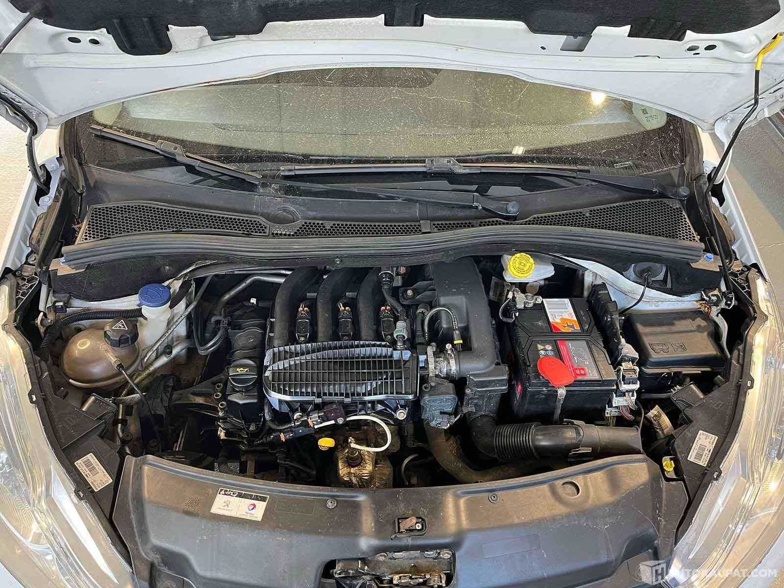 Peugeot 208 1.2i VTi