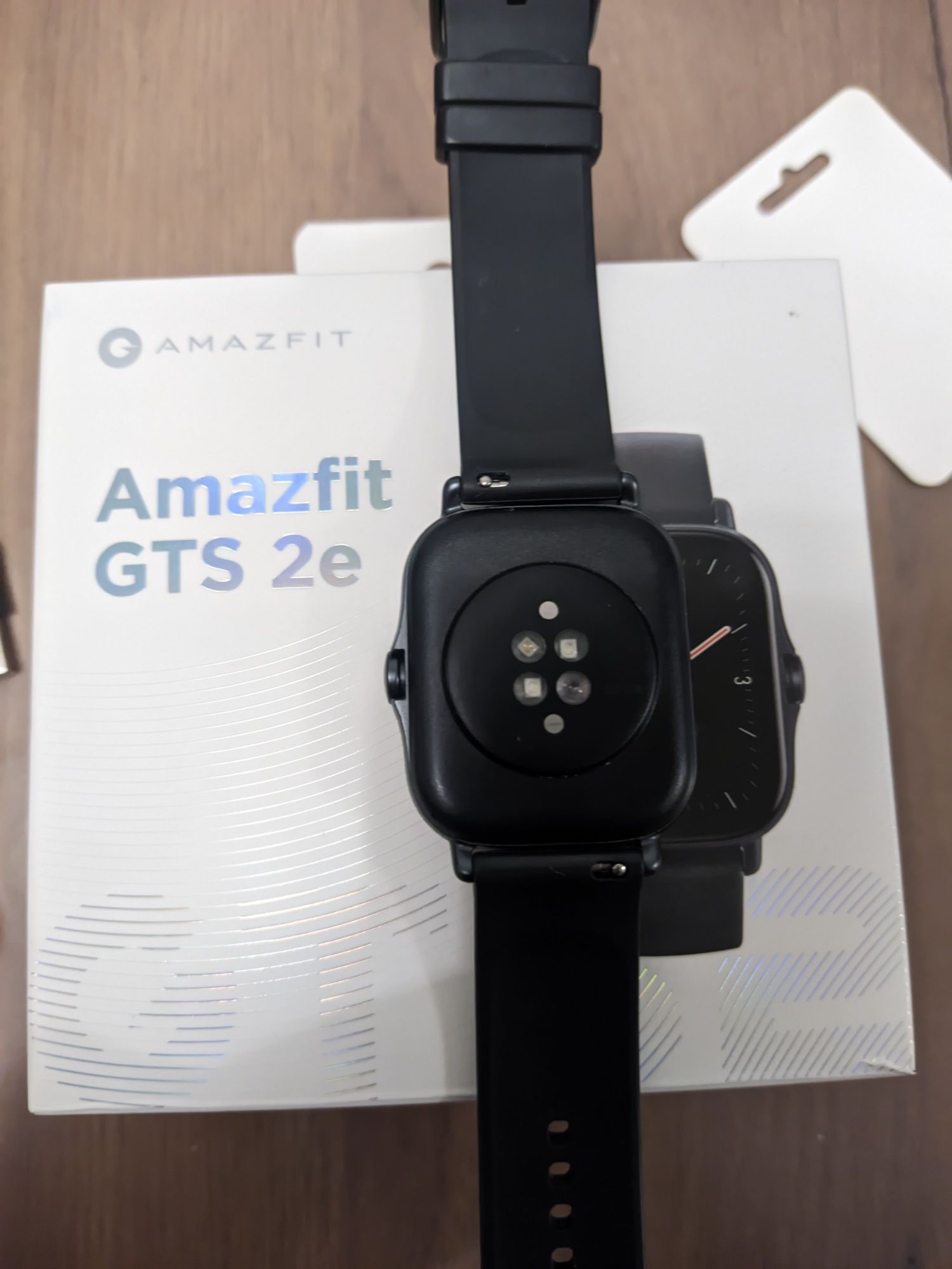 Смарт часовник Amazfit GTS2E