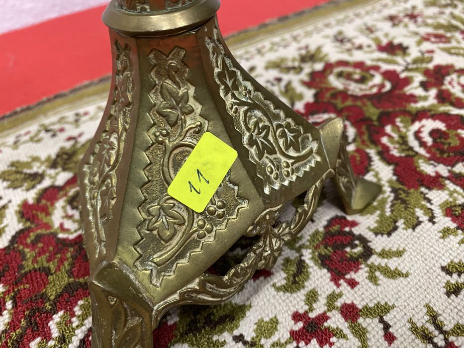 Винтидж френски месингов свещник с ръчна орнаментика 1950-те