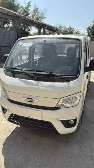 Новый грузовой фургон Foton 2025 года