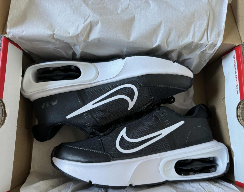 Маратонки Nike Air Max Interlock