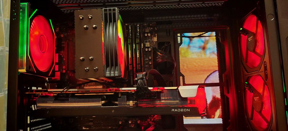 Добро Гейм РС Ryzen 7 5800X/32Gb/512GB SSD+3Tb HDD/6700XT 12Gb/Гаранци