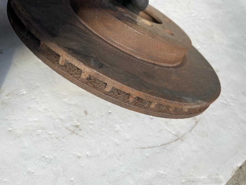 Предни апарати и дискове за BMW E46 330