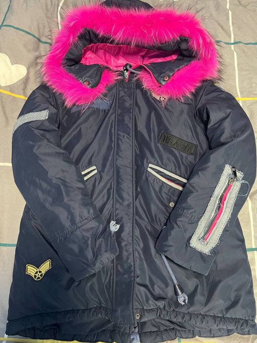 Пуховик с натульным мехом из песца