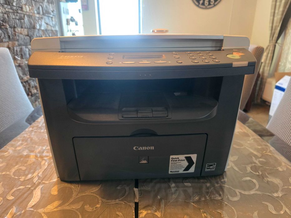 Multifunctionala Canon MF4320D