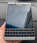 Telefon Blackberry Passport - Silver Edition - NOU