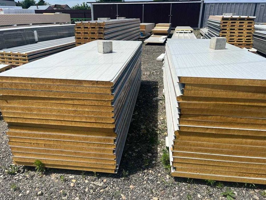 Panouri sandwich acoperis si perete