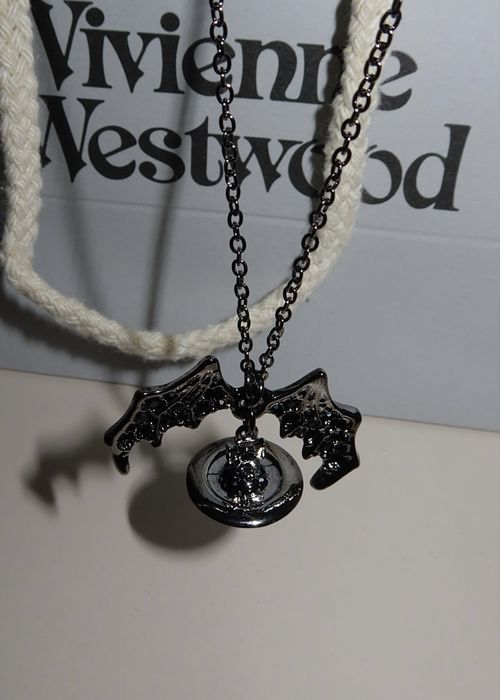 Vivienne Westwood гердан