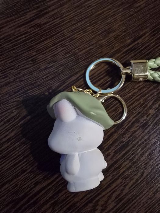 Breloc Iepuraş Lotus