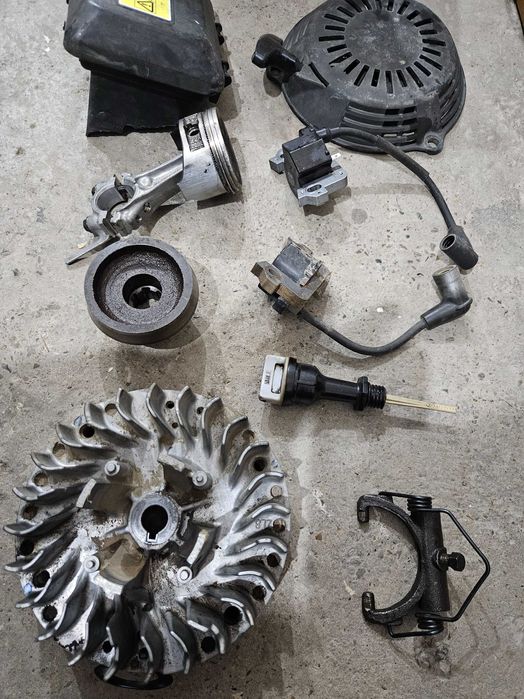 Dezmembrez Honda GCV 160 motocultor magnetou demaror