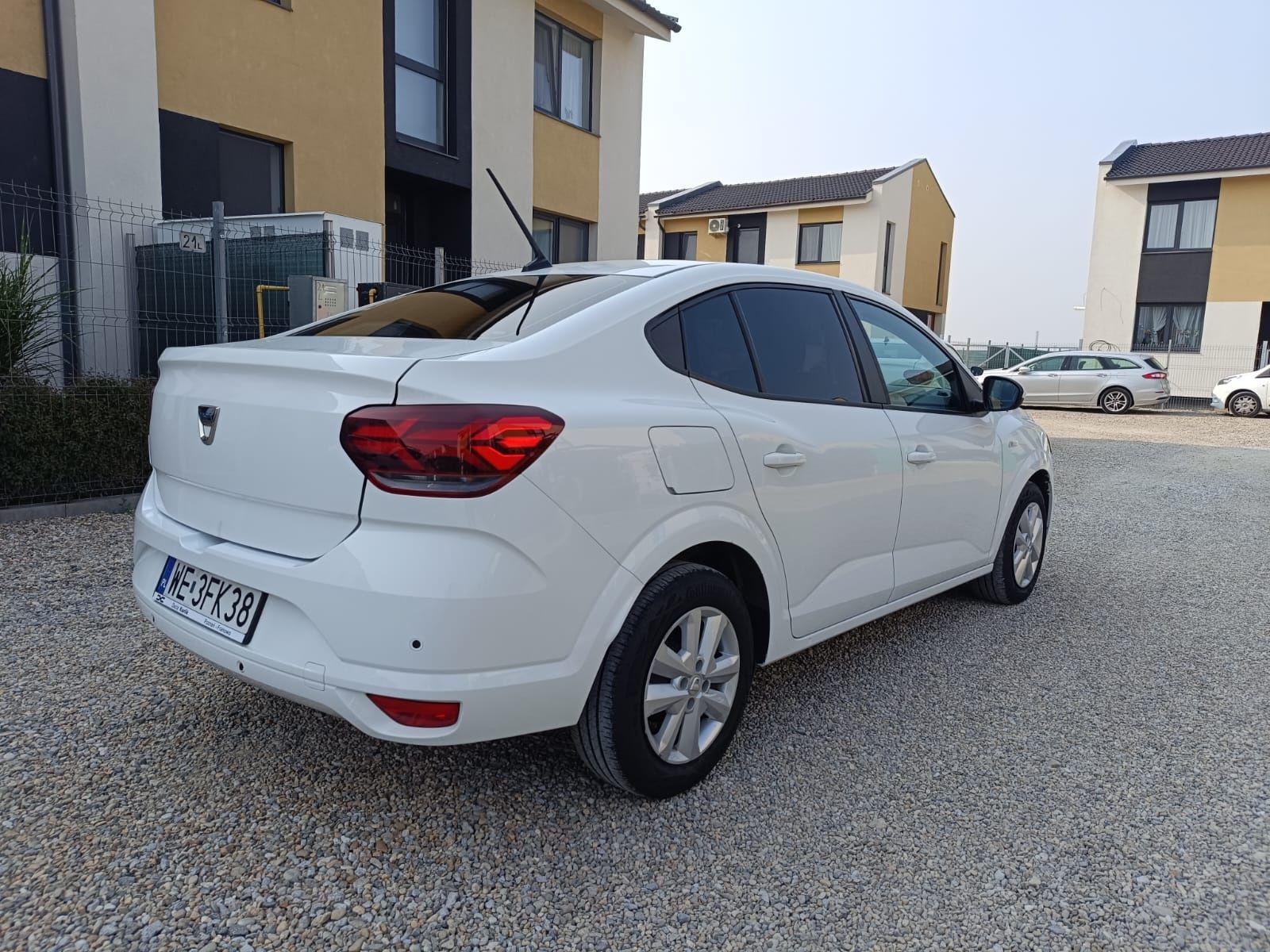 Dacia Logan 1.0 tce 100 cp gpl klima