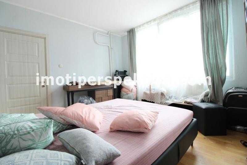 Продава се Тристаен апартамент в Пловдив, Кършияка - 88 кв.м за 1728 €/кв.м - Снимка #7