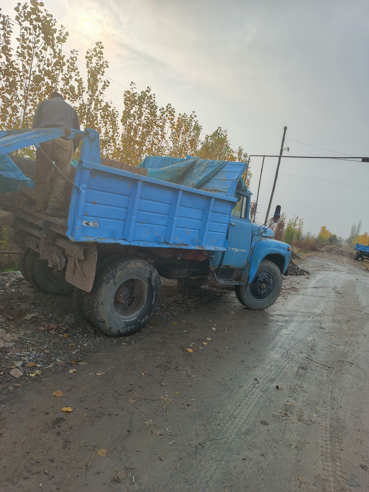 Zil 130 srochni sotlad
