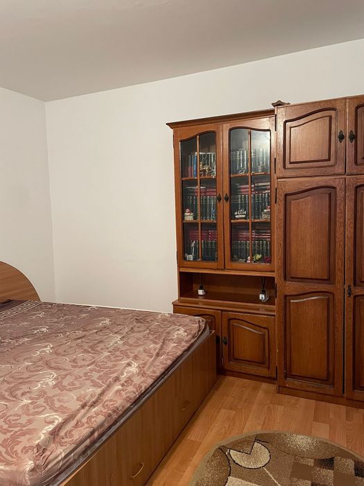 Inchiriez apartament 2 camere