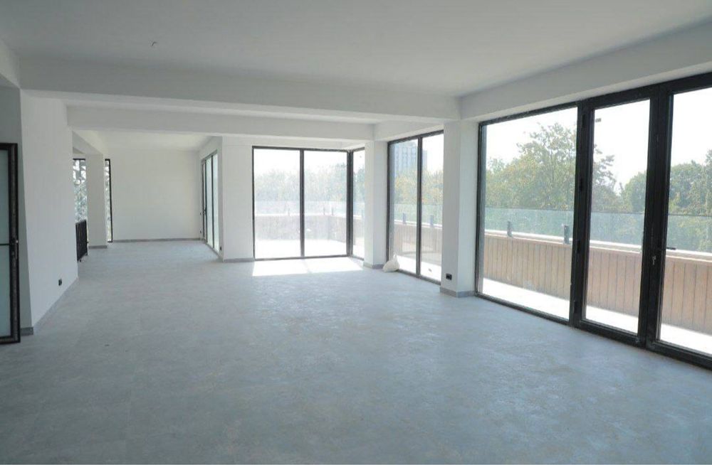 Срочно Аренда офис Между метро Чиланзар и Олмазор 185 кв Вдоль дороги