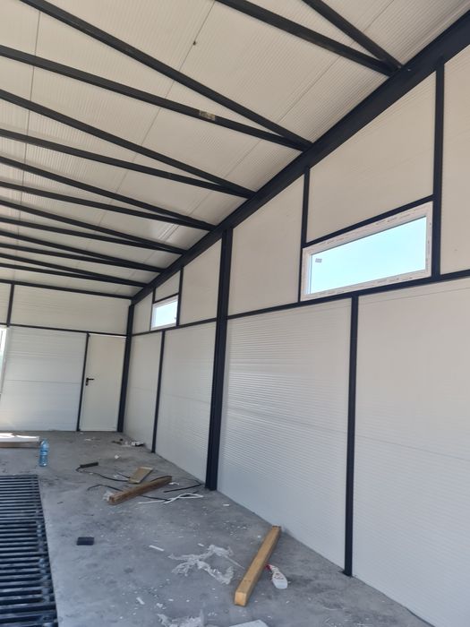 Vand structuri și hale metalice. Doar 40 euro mp 
Avem pe stoc diferit