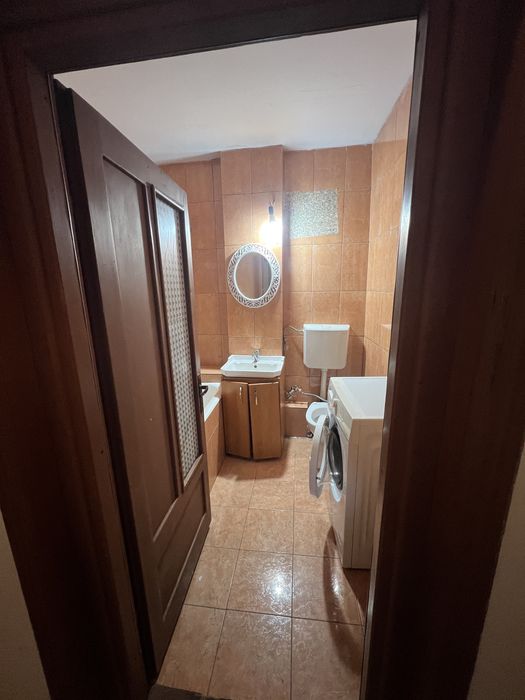 Apartament de inchirat