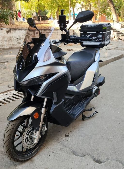 skuter n max t x  m max