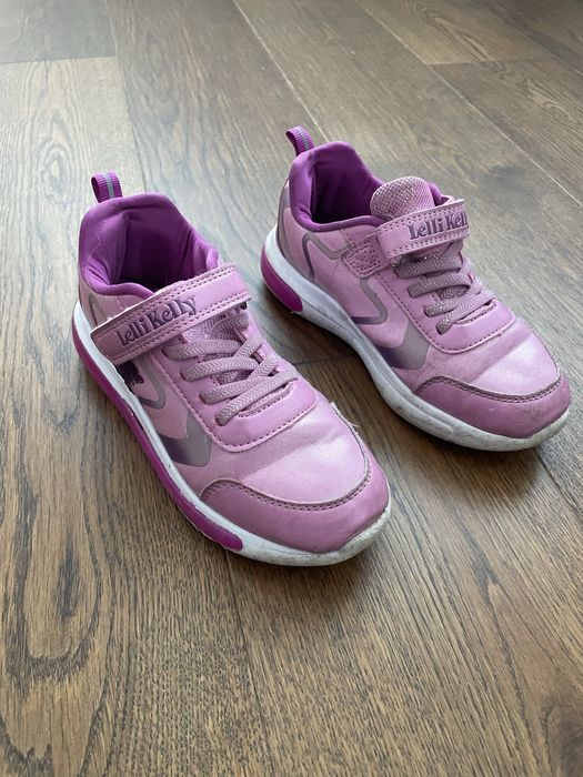 Детски маратонки Lelli Kelly - 33 номер със светеща подметка