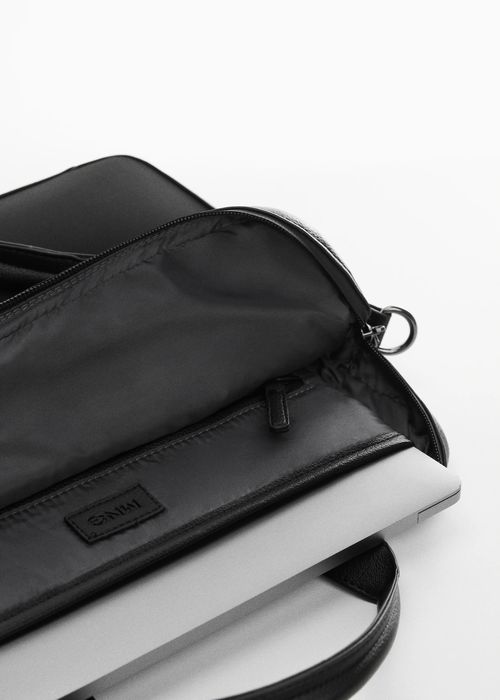 Нова MANGO мъжка чанта